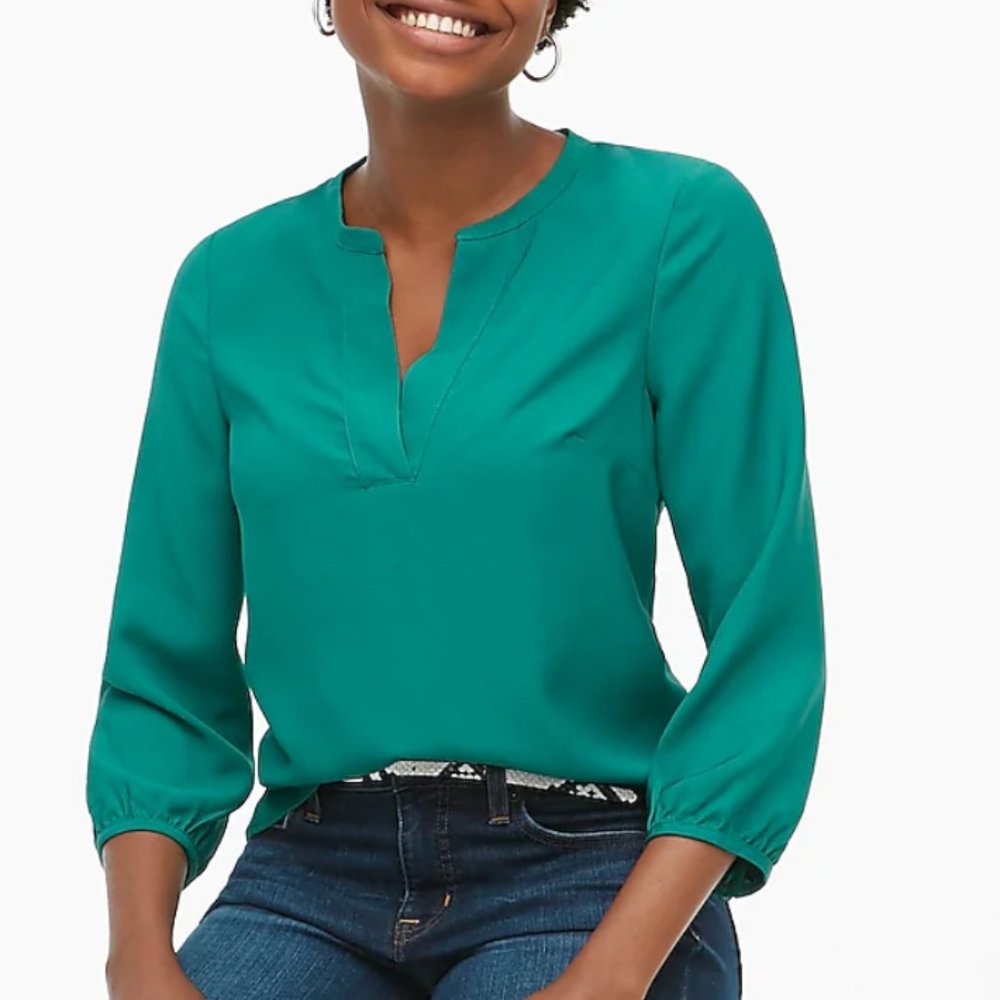 J. CREW V-neck crepe top - Picture 2 of 4